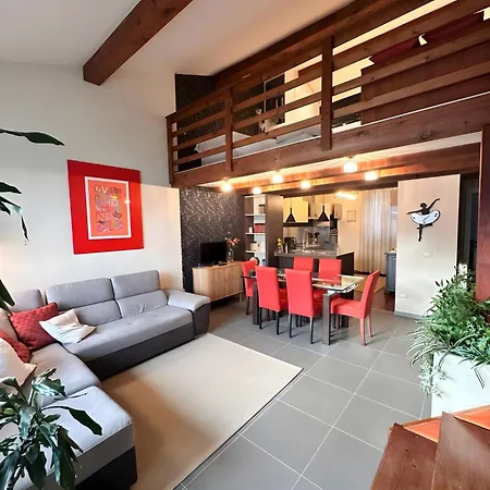 - Incanto 度假居 Sueglio